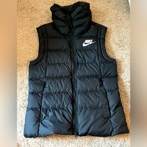 Nike Puffer Vest